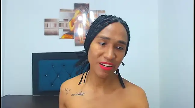 Snapshot of red_veltet chatting on February 2025 07:41:01 PM red veltet online show from February 2025 07:41:01 PM