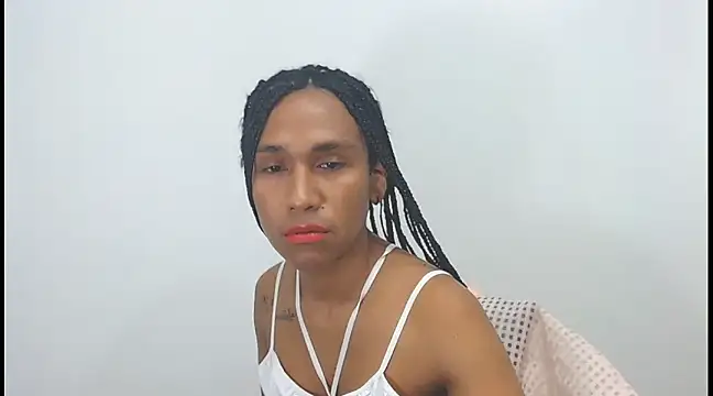 Snapshot of red_veltet chatting on March 2025 11:42:02 AM red veltet online show from March 2025 11:42:02 AM