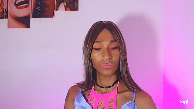 Snapshot of red_veltet chatting on September 2025 05:24:01 PM red veltet online show from September 2025 05:24:01 PM