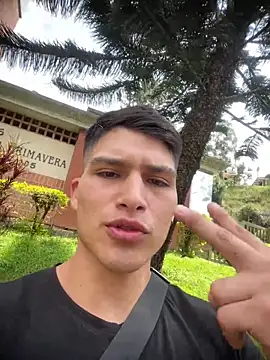 MaxxxSteil online show from March 2025 06:45:02 PM