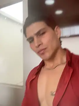 MaxxxSteil online show from April 2026 03:23:01 PM