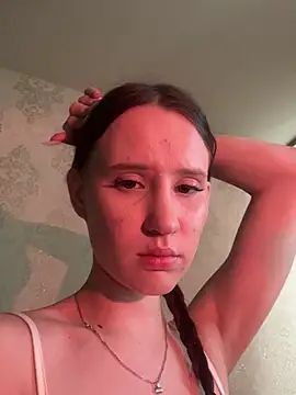 kisssssssss online show from February 2025 10:51:01 AM