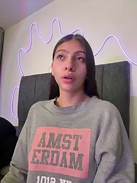 Dirty-Bunnyyy online show from May 2026 03:01:02 AM