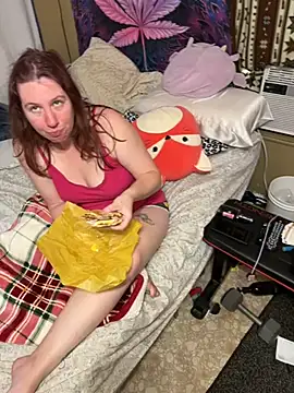 Snapshot of Seductivefoxy@xh chatting on March 2025 04:17:02 PM Seductivefoxyxh online show from March 2025 04:17:02 PM