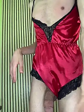 Femboylili online show from May 2026 01:18:02 PM
