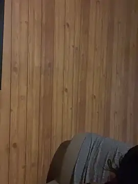 Snapshot of KiaraCut chatting on April 2026 02:45:02 AM KiaraCut online show from April 2026 02:45:02 AM