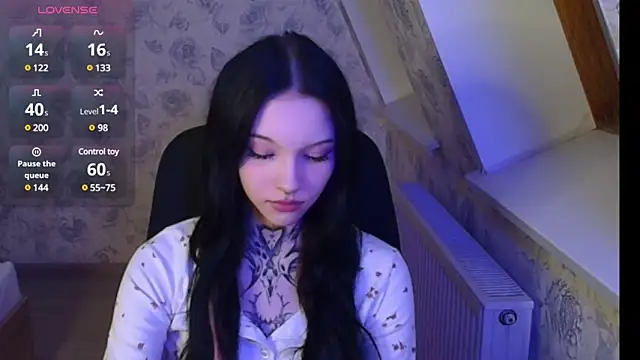 mefwhore online show from March 2025 07:17:01 PM