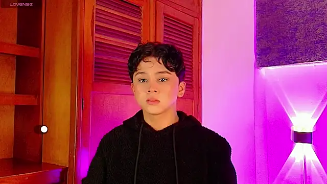 Snapshot of Dante_bre chatting on September 2025 01:27:02 PM Dante bre online show from September 2025 01:27:02 PM