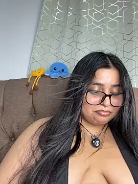 virginbrunette99 online show from June 2026 07:11:01 AM
