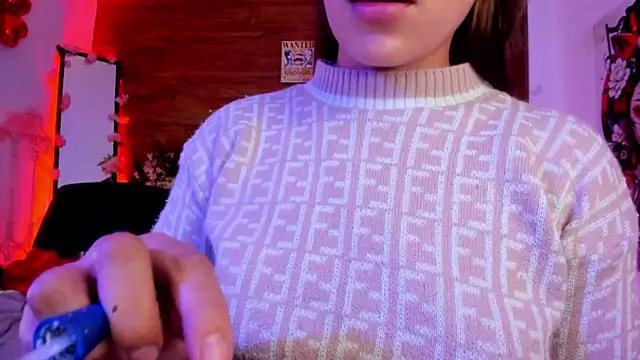 Snapshot of Minami_Nakamura chatting on December 2025 10:17:02 PM Minami Nakamura online show from December 2025 10:17:02 PM