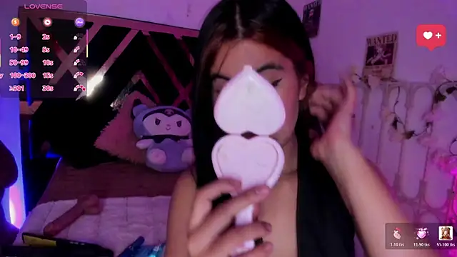 Snapshot of Minami_Nakamura chatting on April 2026 02:38:02 AM Minami Nakamura online show from April 2026 02:38:02 AM