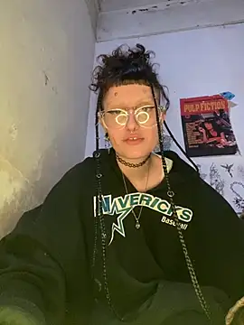 KititA12 online show from December 2025 03:22:01 AM