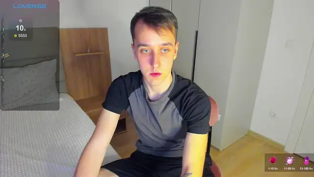 your super hero online show from February 2025 02:36:01 PM