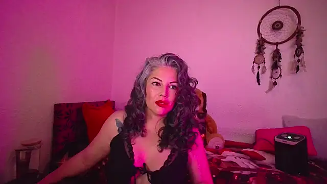 Victoria Lover online show from January 2026 05:31:01 AM