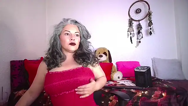 Victoria Lover online show from January 2026 04:51:01 AM