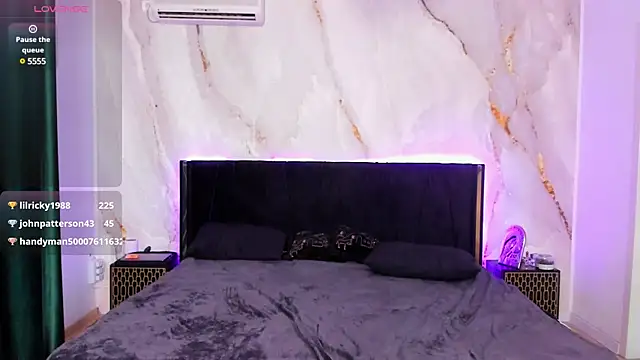 Snapshot of CutiePie69__ chatting on March 2025 02:47:01 AM CutiePie69 online show from March 2025 02:47:01 AM