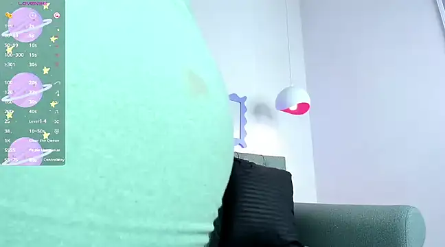 Snapshot of emily_kim chatting on March 2025 03:51:02 AM emily kim online show from March 2025 03:51:02 AM