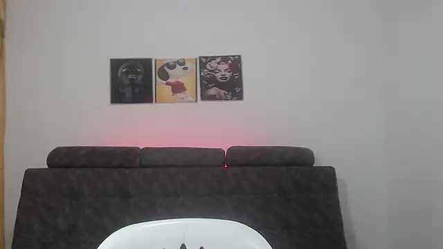 Snapshot of Anthonela_Queen chatting on March 2025 01:18:01 PM Anthonela Queen online show from March 2025 01:18:01 PM