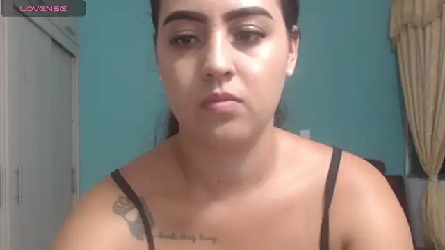 Snapshot of Anthonela_Queen chatting on December 2025 12:27:01 AM Anthonela Queen online show from December 2025 12:27:01 AM