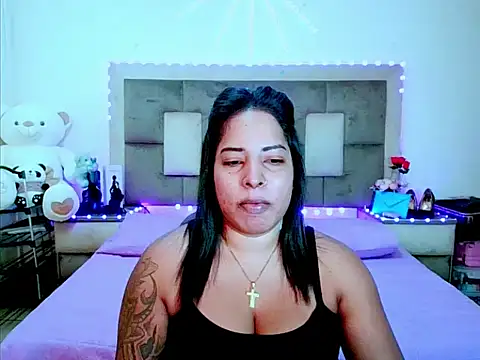 Snapshot of indiantopaz694u chatting on May 2026 04:31:02 AM indiantopaz694u online show from May 2026 04:31:02 AM