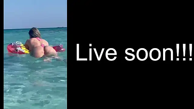 Snapshot of _Allie_ chatting on December 2025 05:35:02 AM Allie online show from December 2025 05:35:02 AM