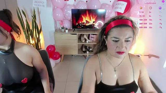 Snapshot of MontserratMarie chatting on February 2026 01:40:01 PM MontserratMarie online show from February 2026 01:40:01 PM