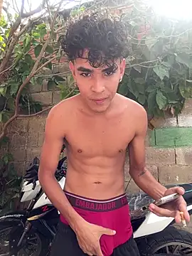 twinks 28 online show from March 2026 07:06:02 PM