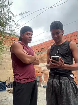 Snapshot of twinks_28 chatting on May 2026 12:22:02 PM twinks 28 online show from May 2026 12:22:02 PM