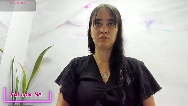 Valeriagomez  online show from February 2026 11:26:01 AM