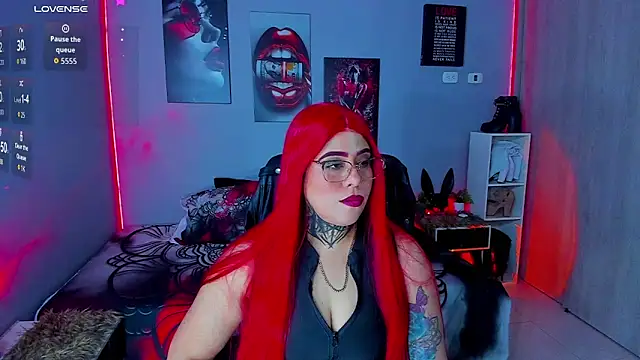 Veronika metal online show from September 2025 05:09:01 AM