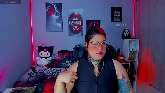 Veronika metal online show from November 2025 08:15:02 AM