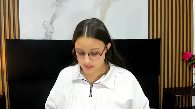 Samy jons online show from September 2025 12:27:01 PM