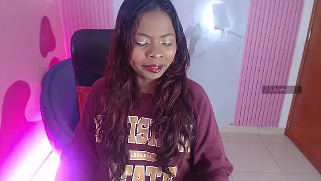 Snapshot of Agata_Grubisic chatting on September 2025 04:05:02 AM Agata Grubisic online show from September 2025 04:05:02 AM