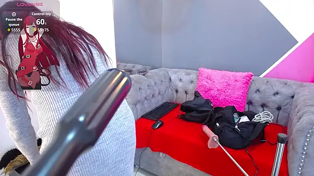 Snapshot of Agata_Grubisic chatting on February 2026 03:24:01 AM Agata Grubisic online show from February 2026 03:24:01 AM