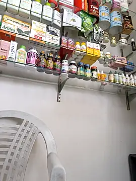 roxanasexy2025 online show from March 2026 03:15:01 PM