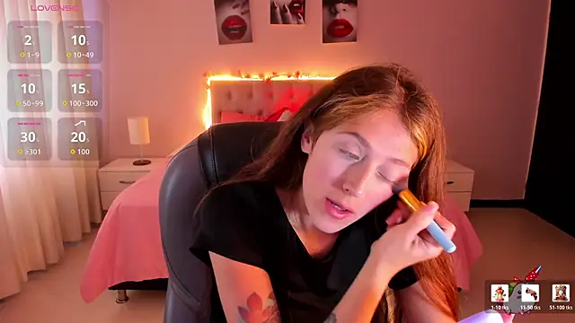 Snapshot of Emily_Warren_ chatting on January 2026 08:07:01 PM Emily Warren online show from January 2026 08:07:01 PM