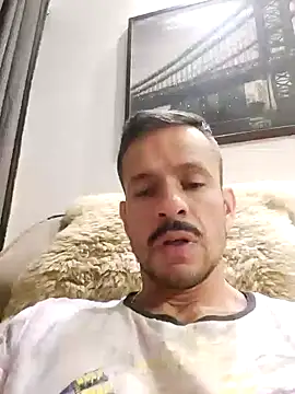 Snapshot of juniortche1313 chatting on October 2025 01:17:02 AM juniortche1313 online show from October 2025 01:17:02 AM