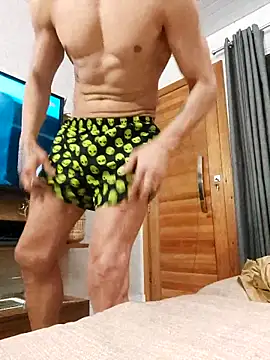 Snapshot of juniortche1313 chatting on November 2025 01:37:01 AM juniortche1313 online show from November 2025 01:37:01 AM