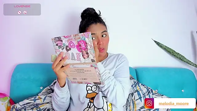 Melodymoore  online show from March 2025 10:09:02 PM