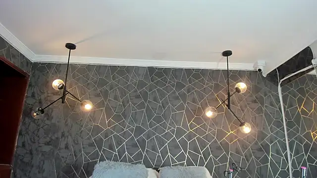 zephyra-angels online show from September 2025 04:03:01 AM