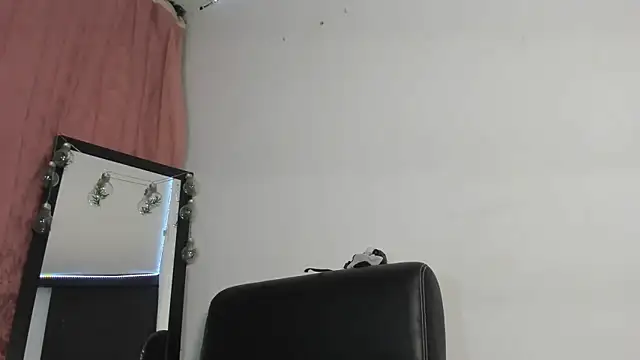 zephyra-angels online show from March 2026 03:12:01 AM