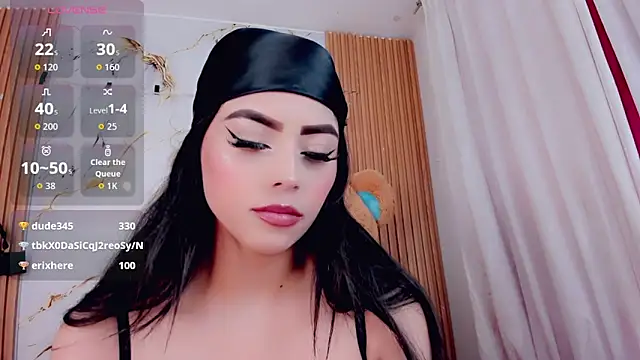 Snapshot of ValeriCardenas chatting on May 2026 01:47:02 AM ValeriCardenas online show from May 2026 01:47:02 AM