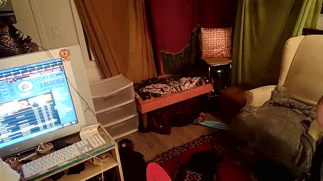 Foxxyhoneypott online show from March 2025 12:34:02 PM