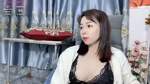 Snapshot of shishi_101 chatting on March 2025 01:17:02 AM shishi 101 online show from March 2025 01:17:02 AM