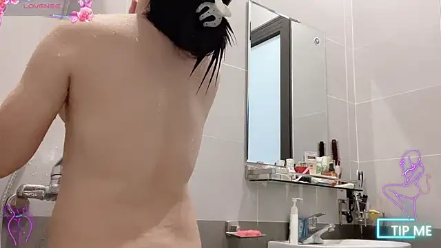 Snapshot of shishi_101 chatting on September 2025 01:11:02 PM shishi 101 online show from September 2025 01:11:02 PM