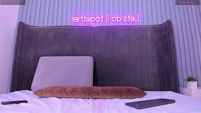 Haily b online show from March 2025 08:23:02 PM