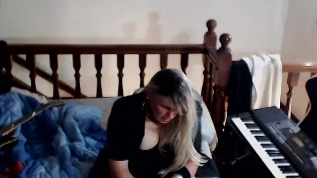 Snapshot of emmex671 chatting on March 2026 07:46:02 AM emmex671 online show from March 2026 07:46:02 AM