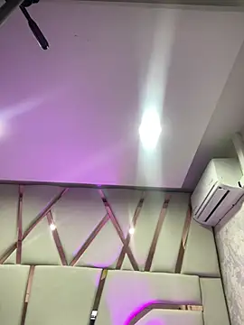 Madisson-Rivas online show from March 2026 08:12:02 PM