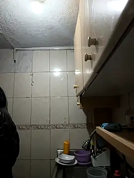 Snapshot of miaoconell chatting on November 2025 10:24:01 PM miaoconell online show from November 2025 10:24:01 PM