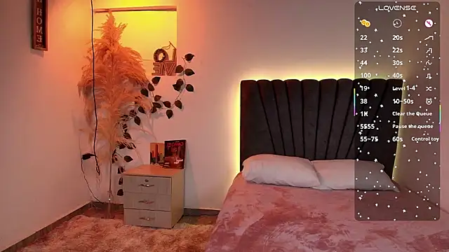 Snapshot of miaoconell chatting on February 2026 02:53:01 AM miaoconell online show from February 2026 02:53:01 AM